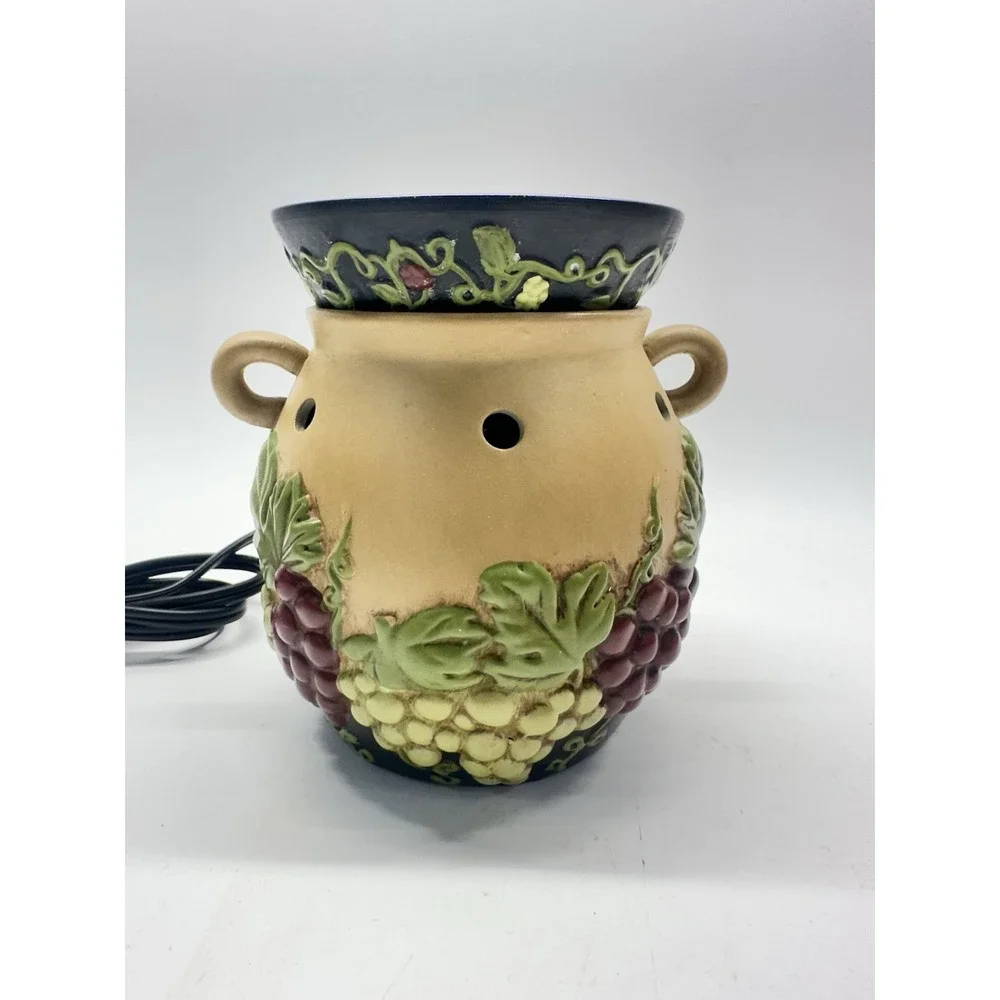 Scentsy Grapevine Wax Warmer Full Size Retired Tuscan Grape Bunches W/ NEW Bulb